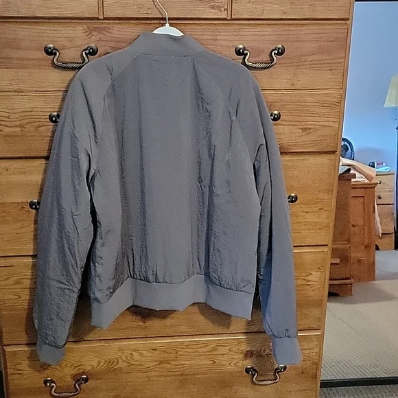 lululemon athletica Gray Bomber Jacket - Picture 5 of 5